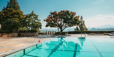 full pool image